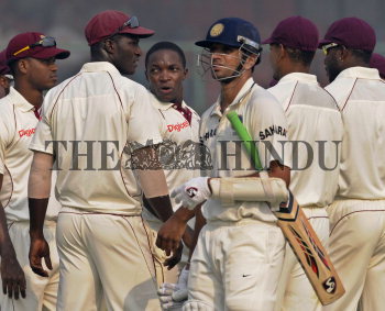 Image Id : 128196459 <span>Date : 2011-11-09 <span>Category : Sport</span>