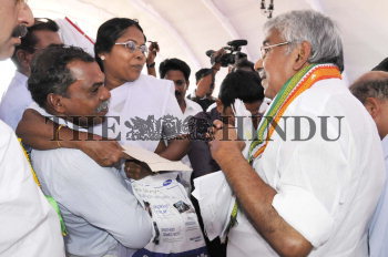 Image Id : 128237772 <span>Date : 2011-11-10 <span>Category : Politics</span>