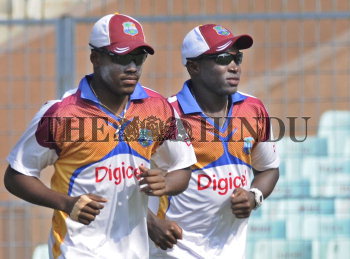 Image Id : 128316317 <span>Date : 2011-11-12 <span>Category : Sport</span>
