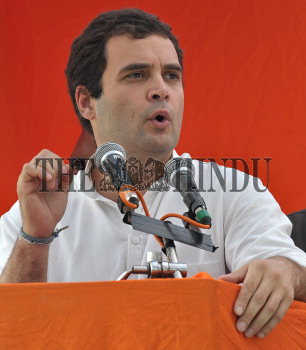 Image Id : 128649805 <span>Date : 2011-11-22 <span>Category : Politics</span>