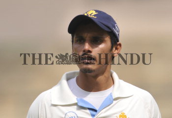 Image Id : 129009302 <span>Date : 2011-12-01 <span>Category : Sport</span>