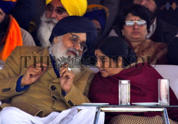 Image Id : 129531641 <span>Date : 2011-12-18 <span>Category : Politics</span>