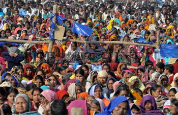 Image Id : 130727443 <span>Date : 2012-02-01 <span>Category : Politics</span>