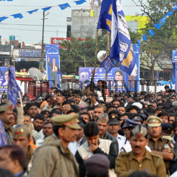 Image Id : 131072580 <span>Date : 2012-02-16 <span>Category : Politics</span>