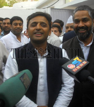 Image Id : 131627306 <span>Date : 2012-03-11 <span>Category : Politics</span>