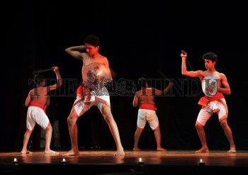 Image Id : 132112143 <span>Date : 2012-04-01 <span>Category : Arts Culture and Entertainment</span>