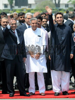 Image Id : 132273010 <span>Date : 2012-04-07 <span>Category : Politics</span>