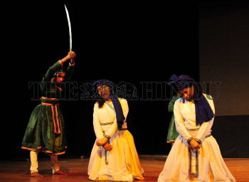Image Id : 132805491 <span>Date : 2012-04-30 <span>Category : Arts Culture and Entertainment</span>