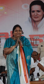 Image Id : 133011613 <span>Date : 2012-05-09 <span>Category : Politics</span>