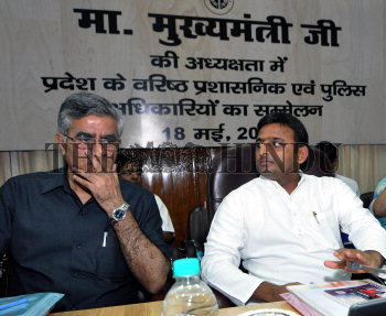 Image Id : 133224854 <span>Date : 2012-05-18 <span>Category : Politics</span>