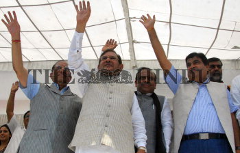 Image Id : 136366600 <span>Date : 2012-09-20 <span>Category : Politics</span>