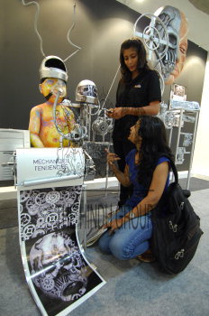 Image Id : 136633492 <span>Date : 2012-09-27 <span>Category : Arts Culture and Entertainment</span>