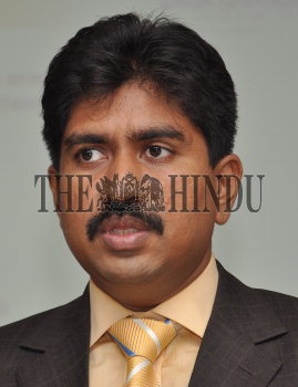 Image Id : 137506907 <span>Date : 2012-10-23 <span>Category : Economy Business and Finance</span>