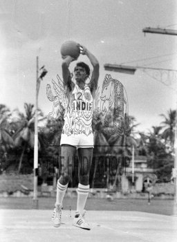 Image Id : 141937931 <span>Date : 1980-08-23 <span>Category : Sport</span>