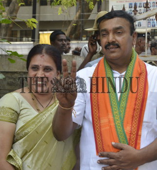 Image Id : 142071557 <span>Date : 2013-04-15 <span>Category : Politics</span>