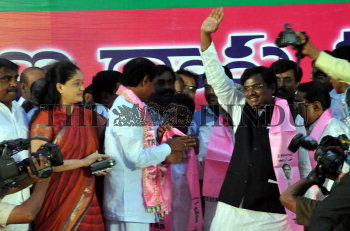 Image Id : 143441420 <span>Date : 2013-06-02 <span>Category : Politics</span>