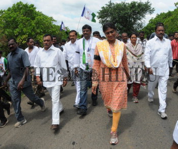 Image Id : 144169889 <span>Date : 2013-06-25 <span>Category : Politics</span>