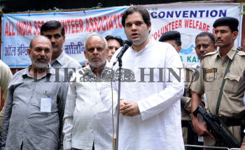 Image Id : 145639052 <span>Date : 2013-08-06 <span>Category : Politics</span>