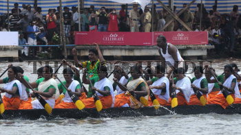 Image Id : 145767381 <span>Date : 2013-08-10 <span>Category : Sport</span>