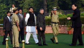 Image Id : 147740757 <span>Date : 2013-10-21 <span>Category : Politics</span>