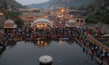 Image Id : 148238796 <span>Date : 2013-11-08 <span>Category : Religion and Belief</span>