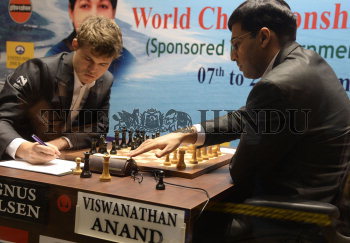 360 Indian Viswanathan Anand Stock Photos, High-Res Pictures, and