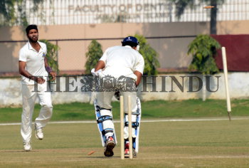Image Id : 149042611 <span>Date : 2013-12-07 <span>Category : Sport</span>