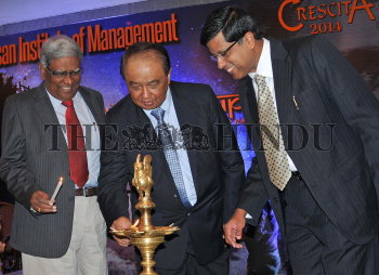 Dato Narayanan Kanan Centre Chairman Tentacle Sso Sdn Bhd Malaysia Lighting The Lamp At The The Hindu Images