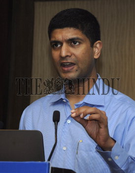 Image Id : 155116472 <span>Date : 2014-07-17 <span>Category : Economy Business and Finance</span>