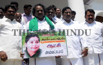 Image Id : 156617778 <span>Date : 2014-09-11 <span>Category : Politics</span>
