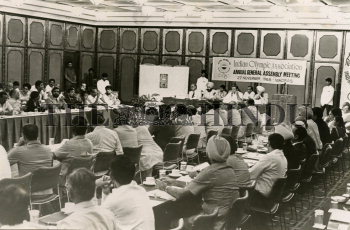 Image Id : 156873486 <span>Date : 1988-11-27 <span>Category : Sport</span>