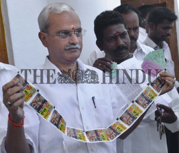 Image Id : 157043116 <span>Date : 2014-09-26 <span>Category : Politics</span>