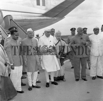 Image Id : 157449914 <span>Date : 1962-07-15 <span>Category : Politics</span>