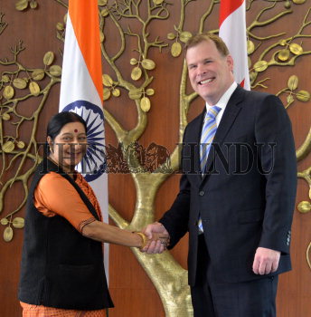 Image Id : 157476538 <span>Date : 2014-10-14 <span>Category : Politics</span>