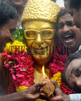 Image Id : 157567086 <span>Date : 2014-10-17 <span>Category : Politics</span>