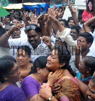 Image Id : 157567095 <span>Date : 2014-10-17 <span>Category : Politics</span>