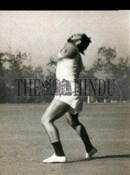 Image Id : 157918377 <span>Date : 1959-08-08 <span>Category : Sport</span>