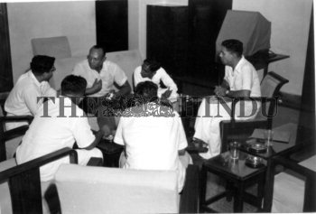 Image Id : 157918509 <span>Date : 1955-10-10 <span>Category : Sport</span>
