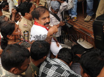 Image Id : 158392175 <span>Date : 2014-11-19 <span>Category : Politics</span>
