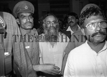 Image Id : 158523738 <span>Date : 1995-09-14 <span>Category : Crime Law and Justice</span>
