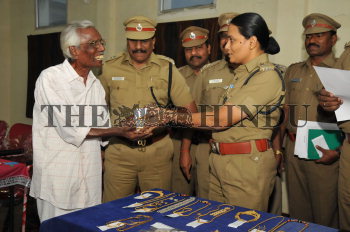 Image Id : 159021119 <span>Date : 2014-12-12 <span>Category : Crime Law and Justice</span>