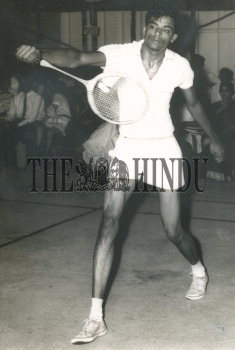 Image Id : 159045597 <span>Date : 1966-10-22 <span>Category : Sport</span>
