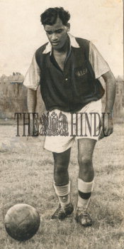 Image Id : 160377231 <span>Date : 1956-10-16 <span>Category : Sport</span>