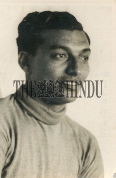 Image Id : 161469738 <span>Date : 1952-10-11 <span>Category : Sport</span>