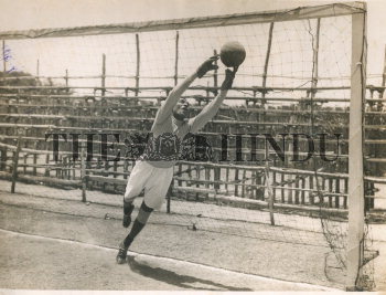 Image Id : 161469771 <span>Date : 1951-09-08 <span>Category : Sport</span>