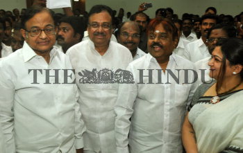 Image Id : 162671420 <span>Date : 2015-04-26 <span>Category : Politics</span>