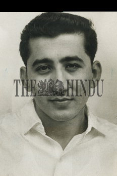 Image Id : 162697010 <span>Date : 1964-07-22 <span>Category : Sport</span>