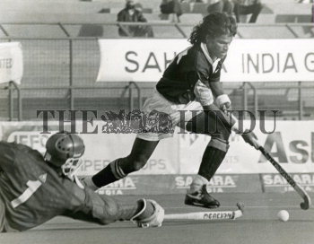 Image Id : 162947806 <span>Date : 1995-02-06 <span>Category : Sport</span>