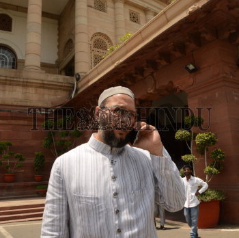 Image Id : 162975012 <span>Date : 2015-05-08 <span>Category : Politics</span>