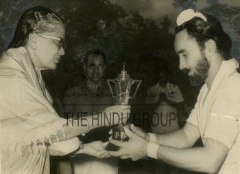 Image Id : 163074001 <span>Date : 1970-04-12 <span>Category : Sport</span>